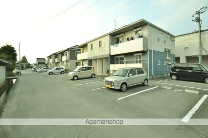 ミロワール　Ａ棟[3LDK/64.84m2]の駐車場1