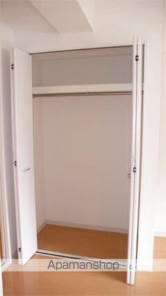 ラ・フロル[1K/25.47m2]の収納
