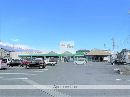 松川戸建[7SLDK/202.44m2]の周辺1