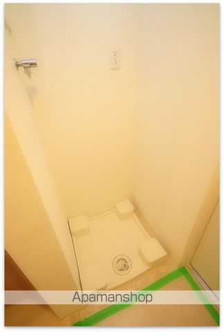 ジュネーゼグラン難波ミラージュの内装写真