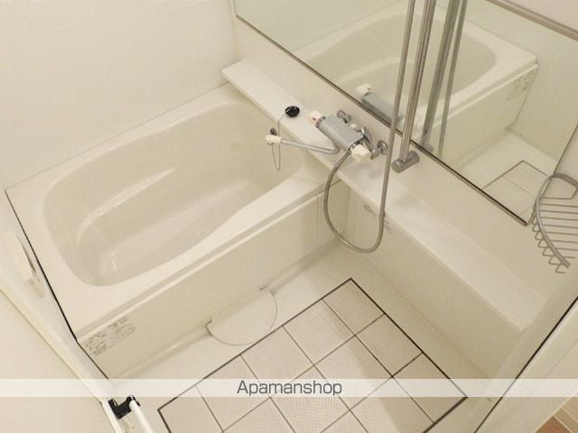アレクサス ラ・ストラーダの内装写真