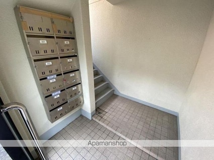 メゾンカトレア[2DK/34m2]の共用部1