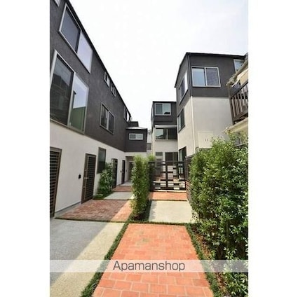 グランエッグス千歳烏山Ｎ[1R/19.52m2]のエントランス