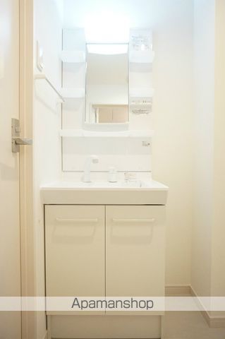 リブリ・ガバナー[1K/28.56m2]の洗面所