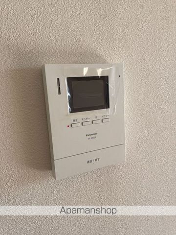 ハイカムール庭井の内装写真