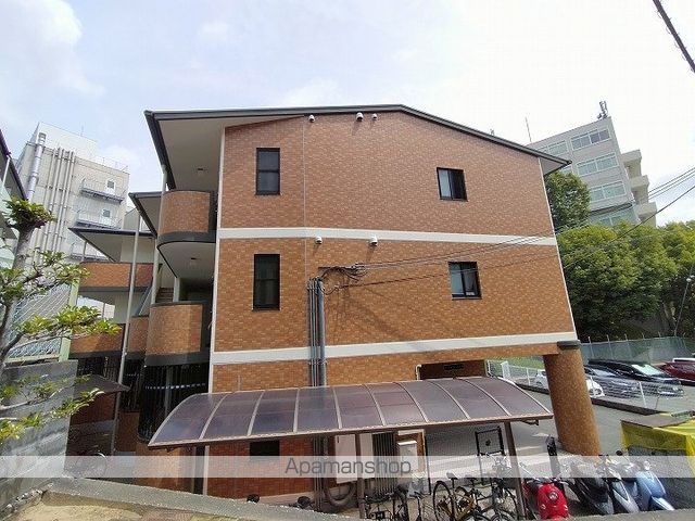 モンプランドール千里の外観写真