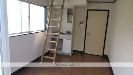 コーポ久我山[1R/13.22m2]のリビング・居間