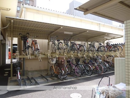 滋賀県草津市野路１丁目[4LDK/96.4m2]の共用部3