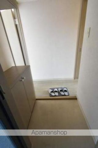 ウィスタリア西岡の内装写真
