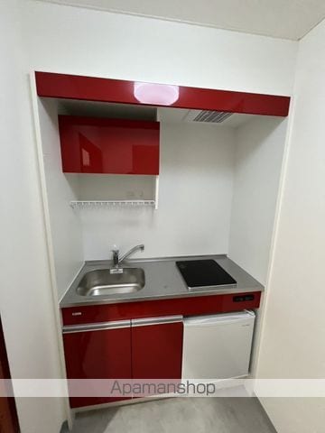 Lunar Apartmentsの内装写真