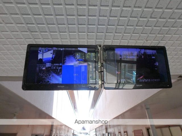レオハイム津田IIの玄関写真