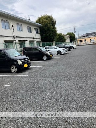 エトワール久保田[1K/30.12m2]の駐車場
