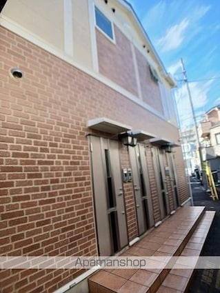 クローバーコート[1R/30.58m2]の外観