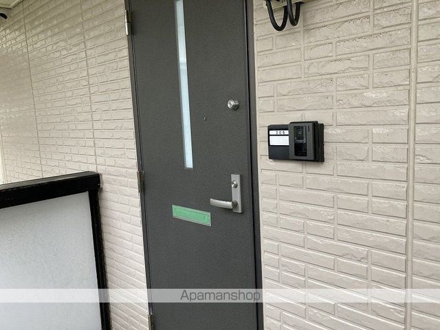 メゾンラメールの玄関写真