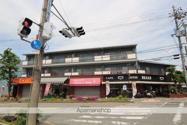 南マンションの外観写真