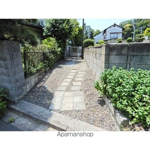 DOUCE MAMAの玄関写真