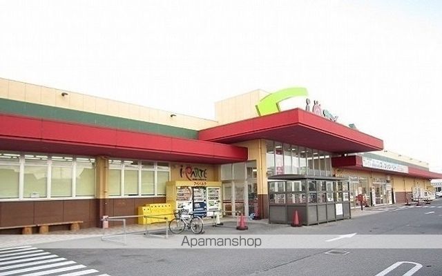 ラフィーネロジュマンIIIの周辺写真