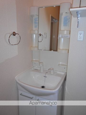 サンクテュエール IIの内装写真