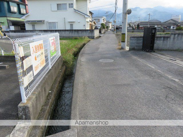 OMクレスト.373の周辺写真