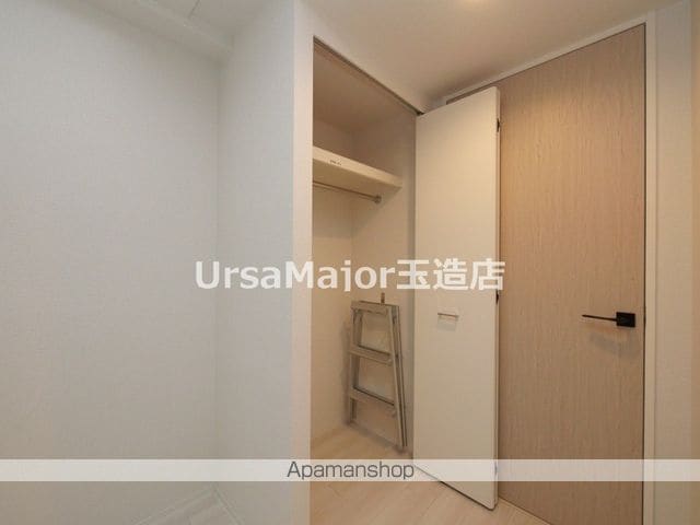 コンフォリア・リヴ大阪本町の内装写真