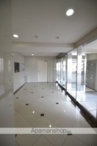 リビンコートSTUDIO富町の玄関写真
