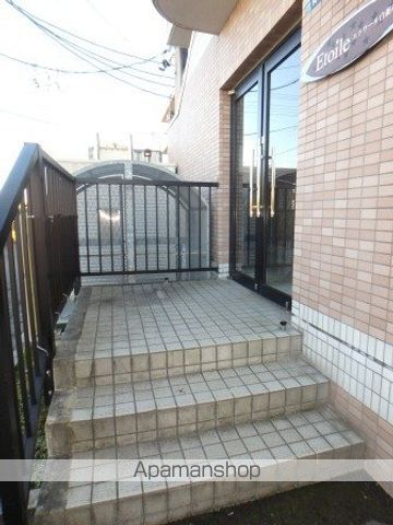 エトワール白新町の玄関写真