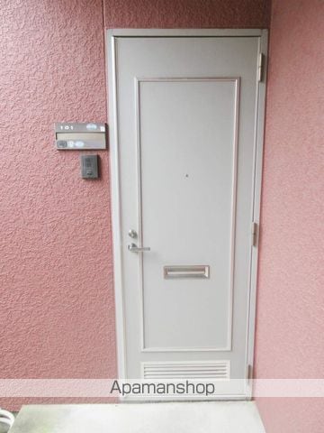 メゾンエスポワールCの玄関写真