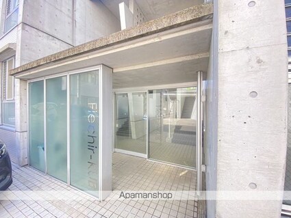 広島県広島市東区牛田本町４丁目[1LDK/32m2]のエントランス