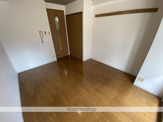 エレーヌ十三の内装写真