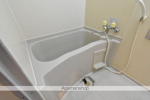 ロイヤルレインボー平岸 B棟の内装写真