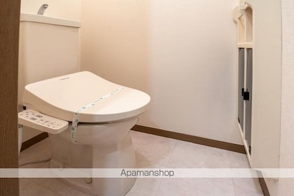 エステート松原Ｃ・Ｄ棟[3DK/53.73m2]のトイレ