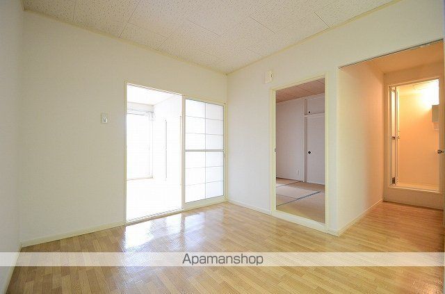 エクセルハイツ野崎の内装写真
