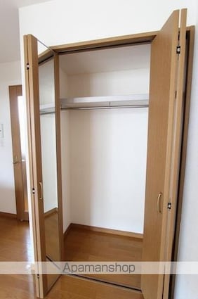 ファミール宮内[1K/30m2]の収納