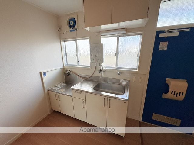 春日ハイツB棟の内装写真