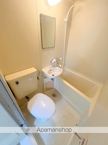 シャンクレール御陵前の内装写真