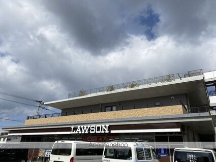 サーパス桜町二丁目　７０５号[3LDK/71.43m2]の周辺2