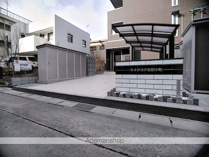 ライフコア吉田小町[1LDK/40.37m2]のエントランス