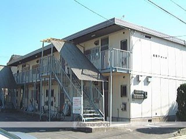 高尾アパートの外観写真