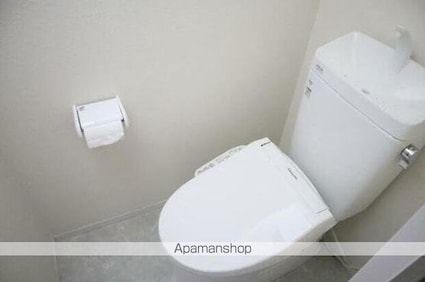 ドミエール高松[2DK/42.7m2]のトイレ