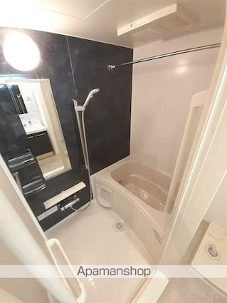 アン　ノ　アン　グランデ[1LDK/35.53m2]のバス