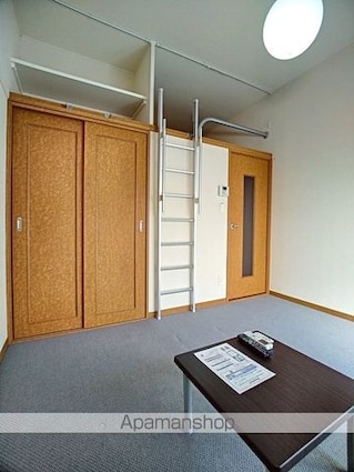 レオパレスアルメリア[1K/19.96m2]のリビング・居間2