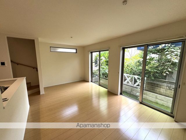 船橋市 2階建 築4年の内装写真