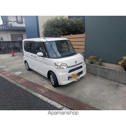 ユニキューブ希望ヶ丘　Ｂ棟　ペット同居パターン[3LDK/70.08m2]の共用部2