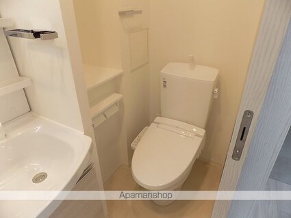 ルネフラッツ庄内通駅前[1K/22m2]のトイレ