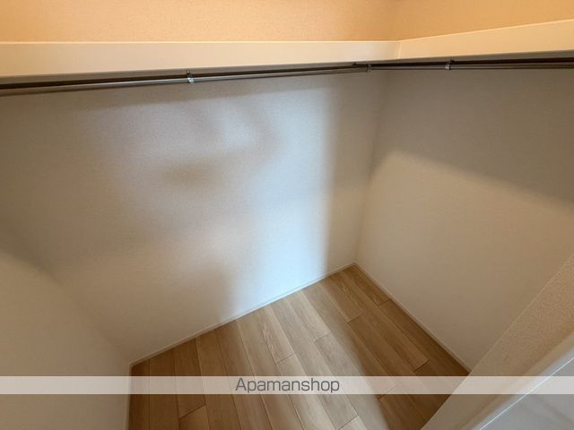 枚方市 3階建 新築の内装写真