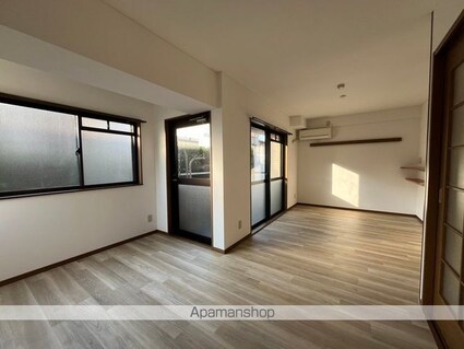 グラシアス道後[3LDK/79.68m2]の内装4