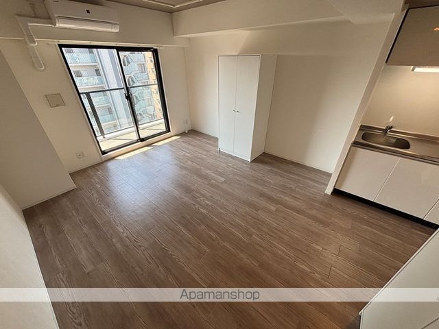 lives residence 太閤通の内装写真