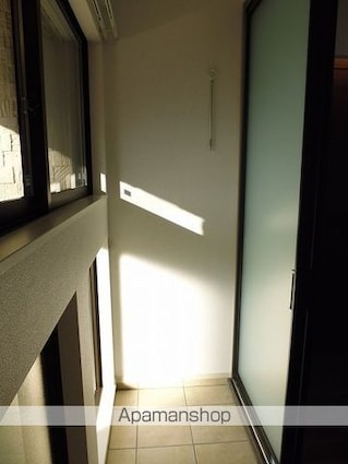 ＯＰＥＲＡ[1K/27.94m2]のバルコニー