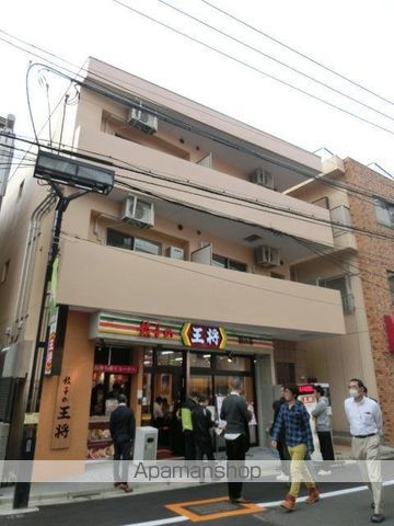 カリス初台の外観写真
