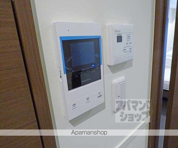 バウハウス富小路三条の内装写真